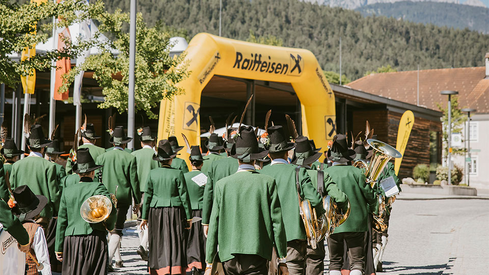 portfolio-mbm-raiffeisenbank-hall ©BlickfangPhotographie